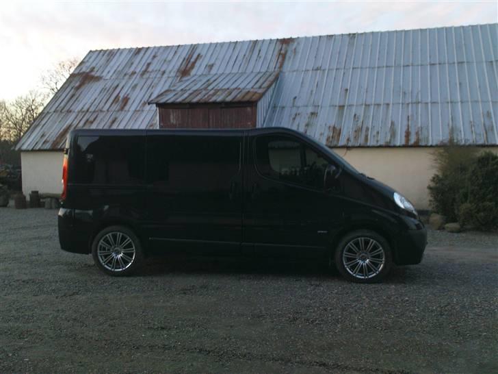 Opel VIVARO 2,5 CDTI billede 15