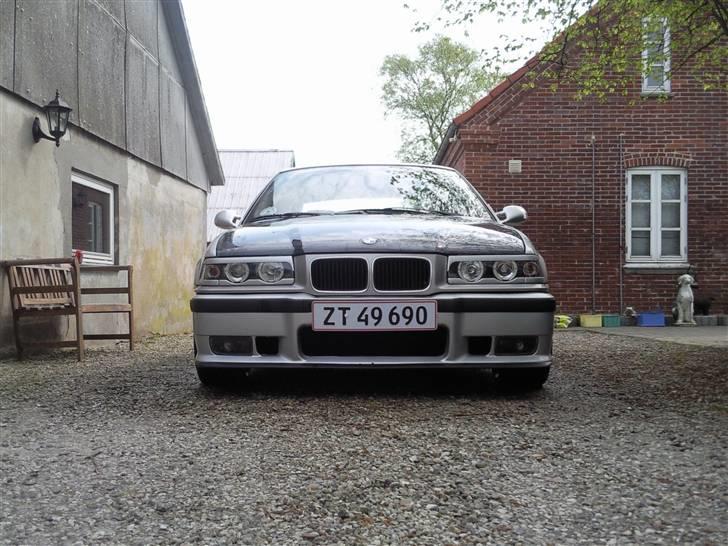 BMW 325i Solgt billede 11