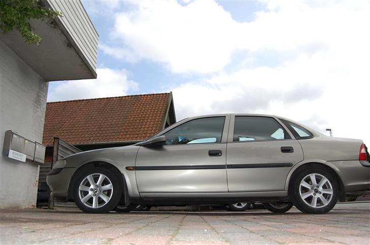Opel Vecta B billede 2