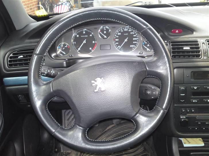 Peugeot 406 2,2 TS HDI Solgt! billede 12