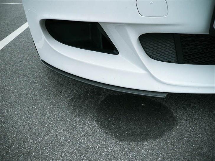 BMW 135i Coupe (solgt) - BMW Performance carbon front spoiler billede 6