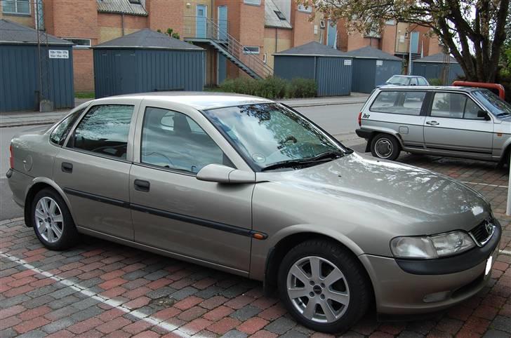 Opel Vecta B billede 8