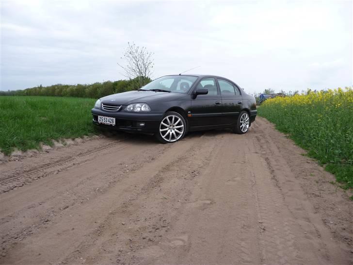 Toyota Avensis 2.0 Sol solgt billede 12