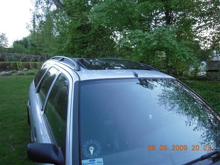 Ford Mondeo 2,5 V6 STC.*SOLGT* billede 8