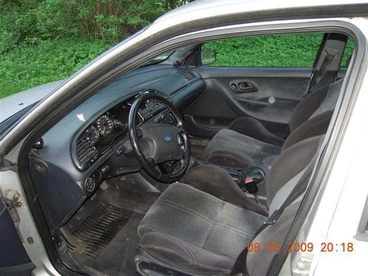 Ford Mondeo 2,5 V6 STC.*SOLGT* billede 13