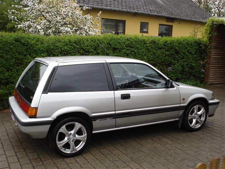 Honda Civic gti 1987 SOLGT billede 1