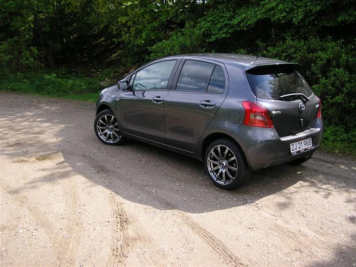 Toyota Yaris Luna Sport - Solgt billede 5