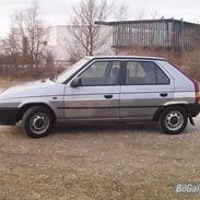 Skoda Favorit Silverline *DØD*