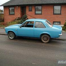 Opel Kadett C - Totalskadet