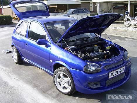 Opel Corsa B Sport (Projekt) - OBS.. sat fast med tape 8-) billede 1