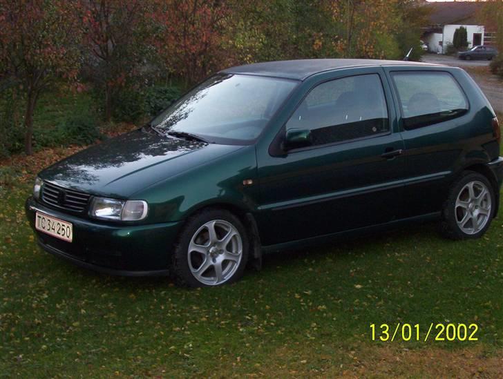 VW Polo 6n  - Polo Anno 2004... Det var det første billede efter jeg havde købt den..  :) billede 3