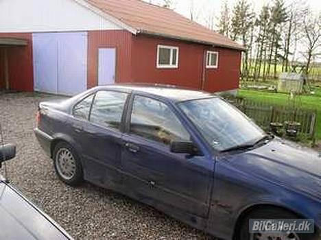 VW polo coupé SOLGT billede 7