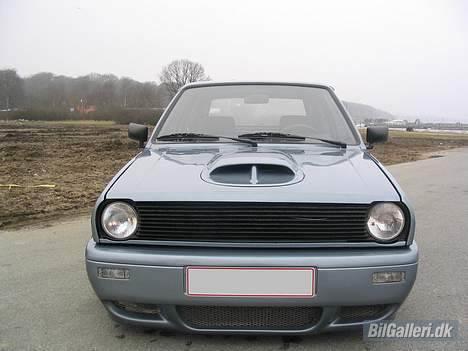 VW polo coupé SOLGT billede 9