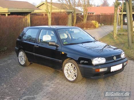 VW Golf 3 (solgt) billede 2