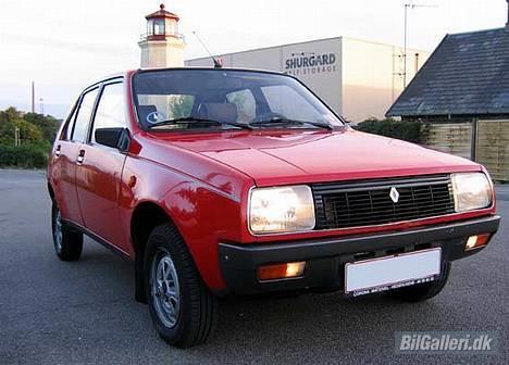 Renault 14 GTL (Solgt) - Min "poire" efterår 05 billede 1