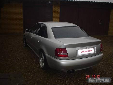 Audi A4 *** SOLGT *** billede 2