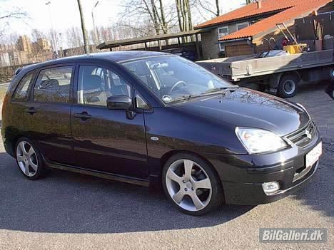 Suzuki Liana billede 1