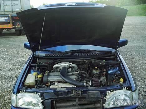 Ford 1.6  16v  clx  *Solgt * billede 4