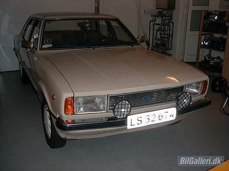 Ford Taunus (solgt)  - bilen da jeg købte den  billede 6