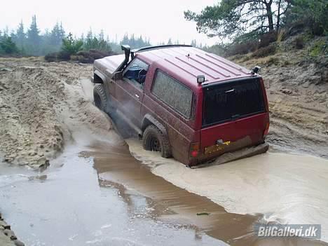Nissan Patrol (solgt) - Kniber sgu med at komme op... billede 6