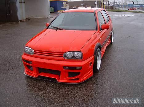 VW golf gti 16v *solgt* - min nymalede front billede 1