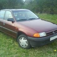 Opel Astra 1.6  [Skrottet]
