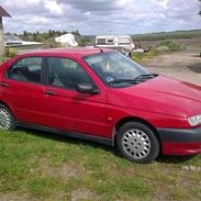 Alfa Romeo 146