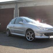 Peugeot 206 S16