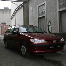 Peugeot 406 st car FACELIFT