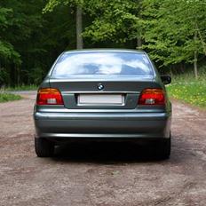 BMW 520i