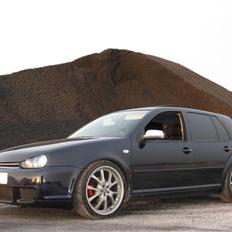 VW Golf 4 Highline SOLGT!