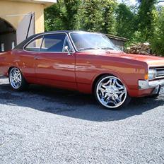 Opel Commodore A Coupe