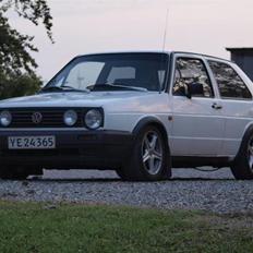 VW Golf II cl Solgt