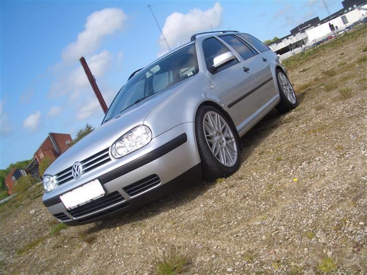 VW Golf 4 Tdi Variant  Solgt billede 2