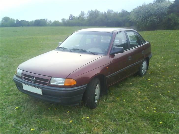 Opel Astra 1.6  [Skrottet] billede 5