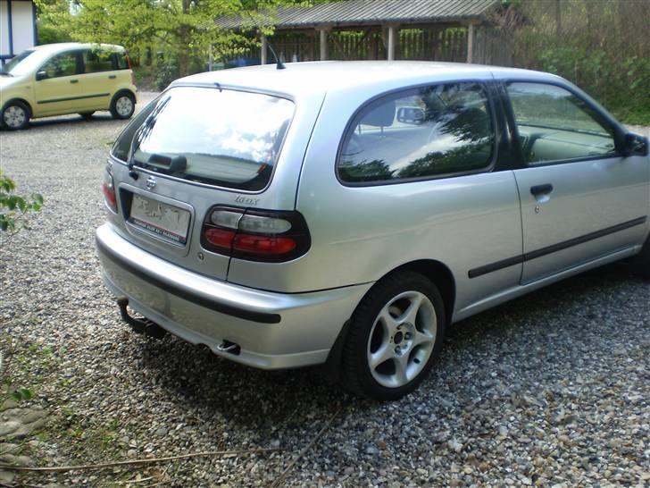 Nissan Almera.  solgt! billede 5