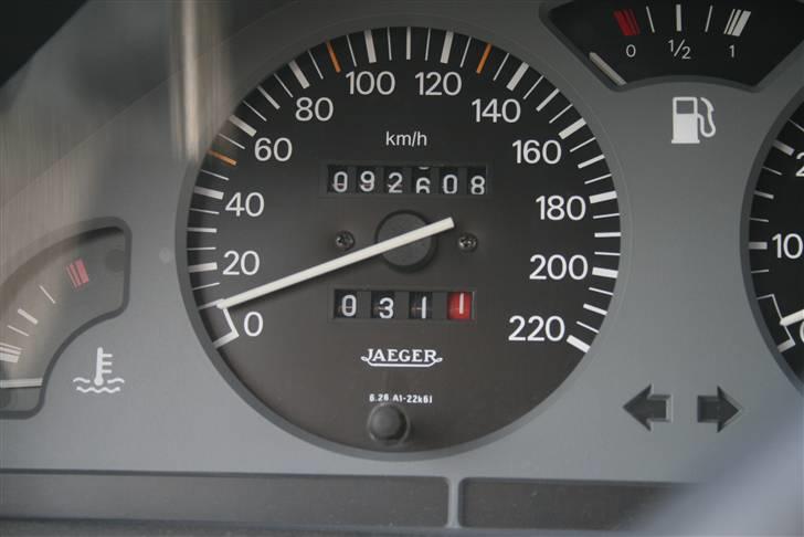 Peugeot 106 Xsi SOLGT billede 8