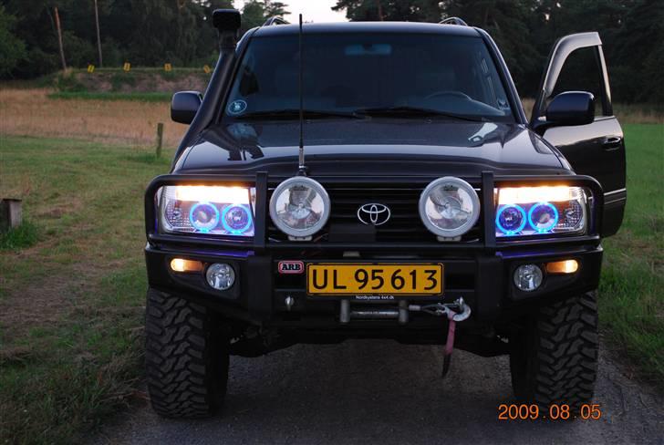 Toyota Landcruiser vx100 "SOLGT" - Positions lys billede 6