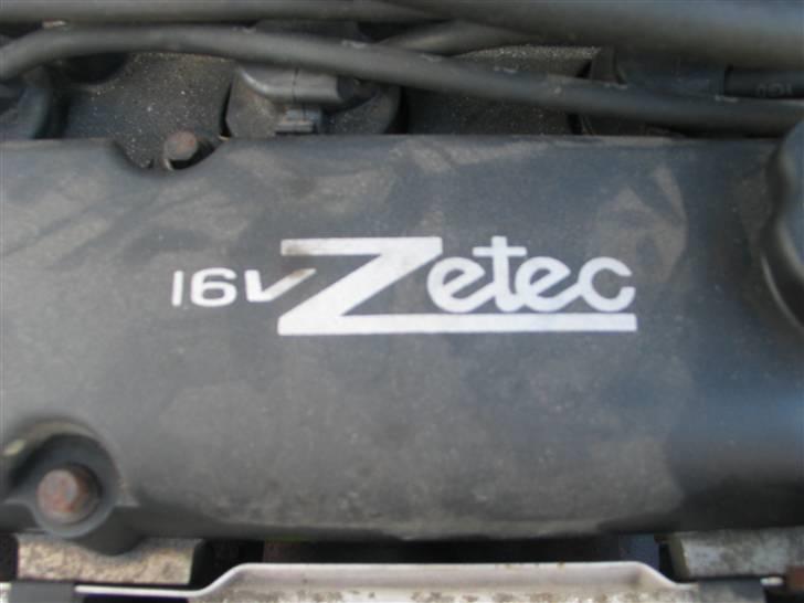 Ford Mondeo 1,8i Trend St.Car billede 9