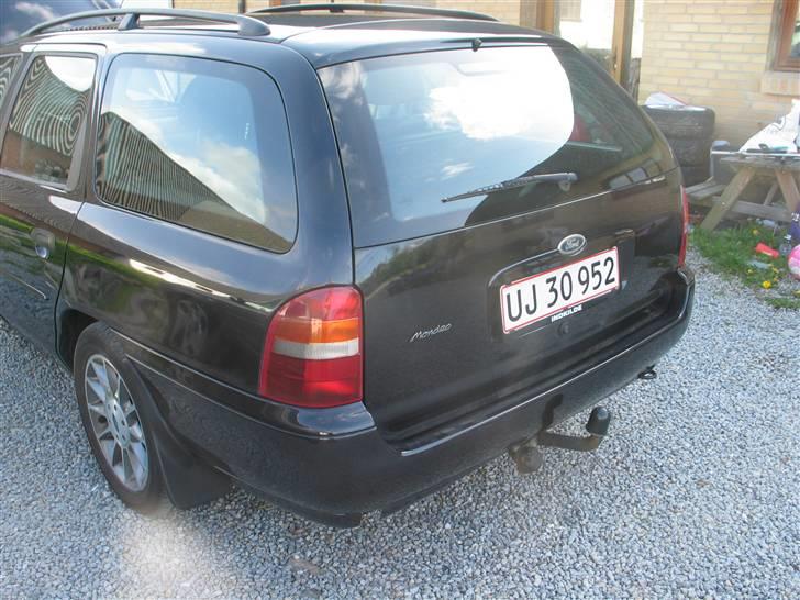 Ford Mondeo 1,8i Trend St.Car billede 12