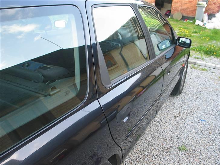 Ford Mondeo 1,8i Trend St.Car billede 16