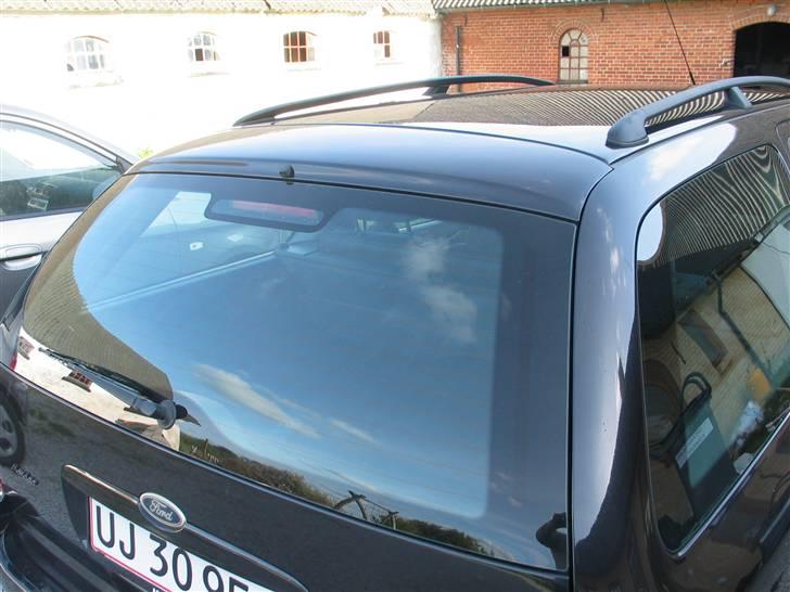 Ford Mondeo 1,8i Trend St.Car billede 18