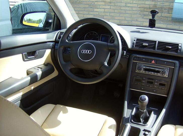 Audi A4  Nye billeder SOLGT :( billede 3