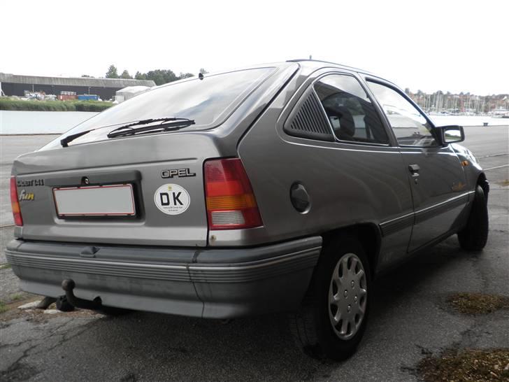 Opel Kadett 1.4i Fun - Når enden er god, er alting godt.. Eller? billede 2