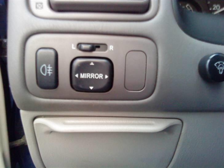 Toyota Corolla E11 1,6 H/B LUNA - El-spejle billede 14