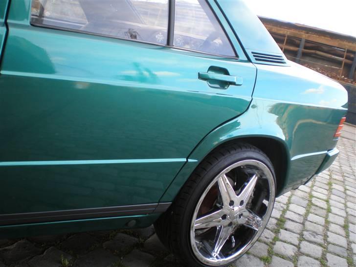 Mercedes Benz 190 SOLGT billede 9