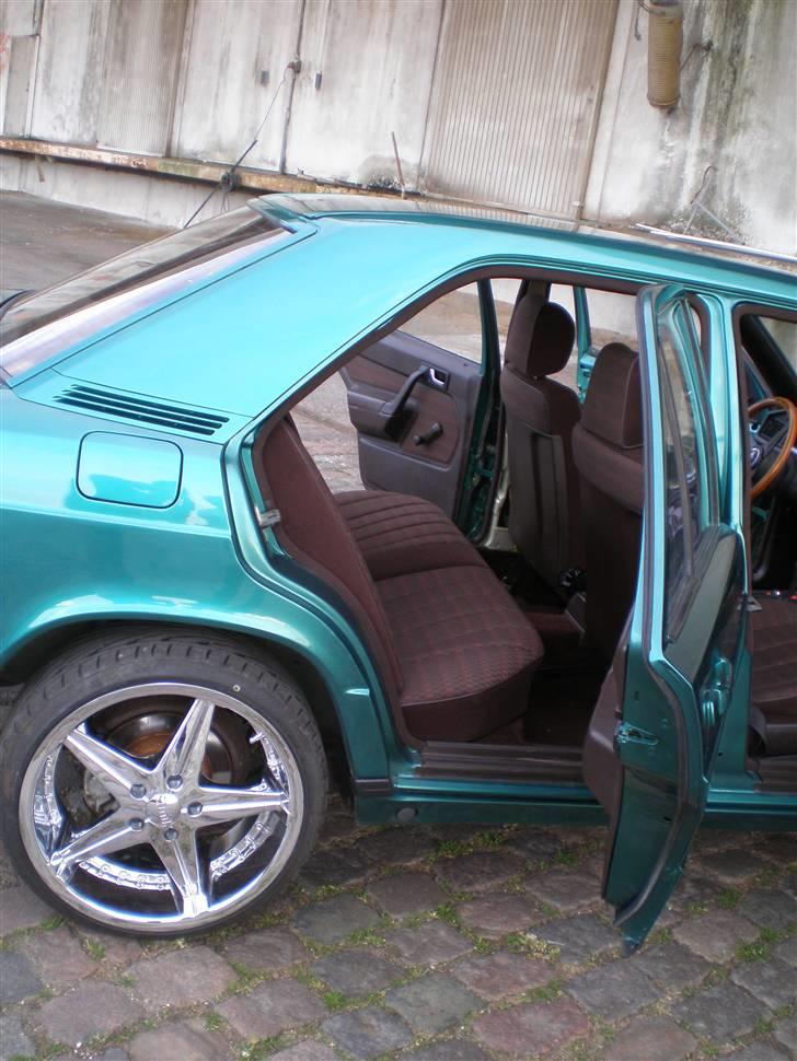 Mercedes Benz 190 SOLGT billede 14