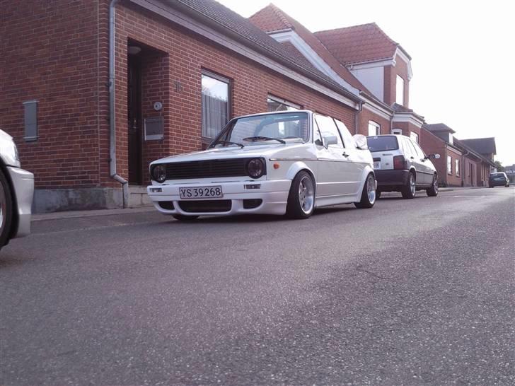 VW golf 1 cab. *solgt* billede 15