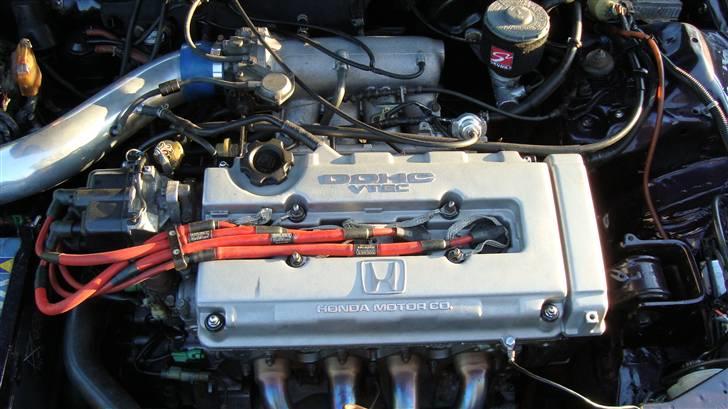 Honda CRX I-VT billede 15