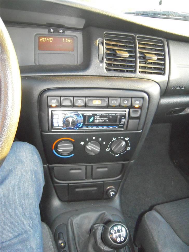 Opel vectra B   Totalskadet billede 15